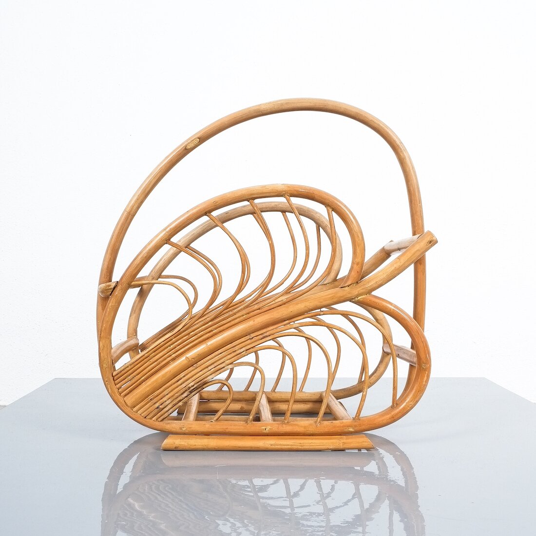 Rattan Art Nouveau Holder 05