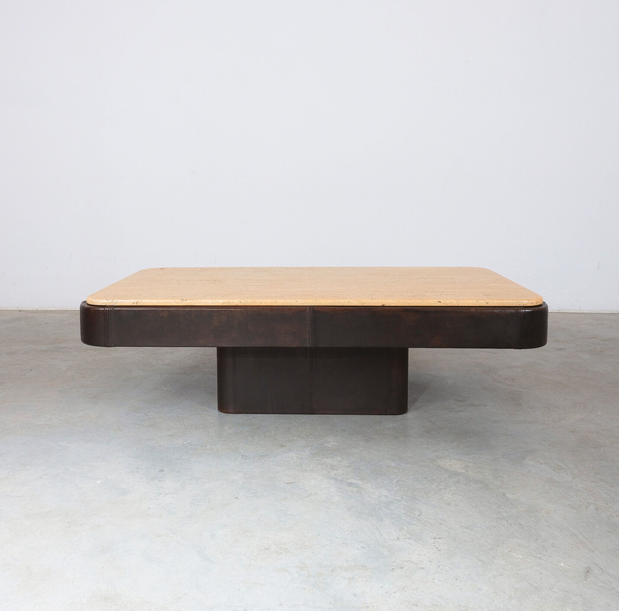 De Sede Table Leather Travertin Square 22