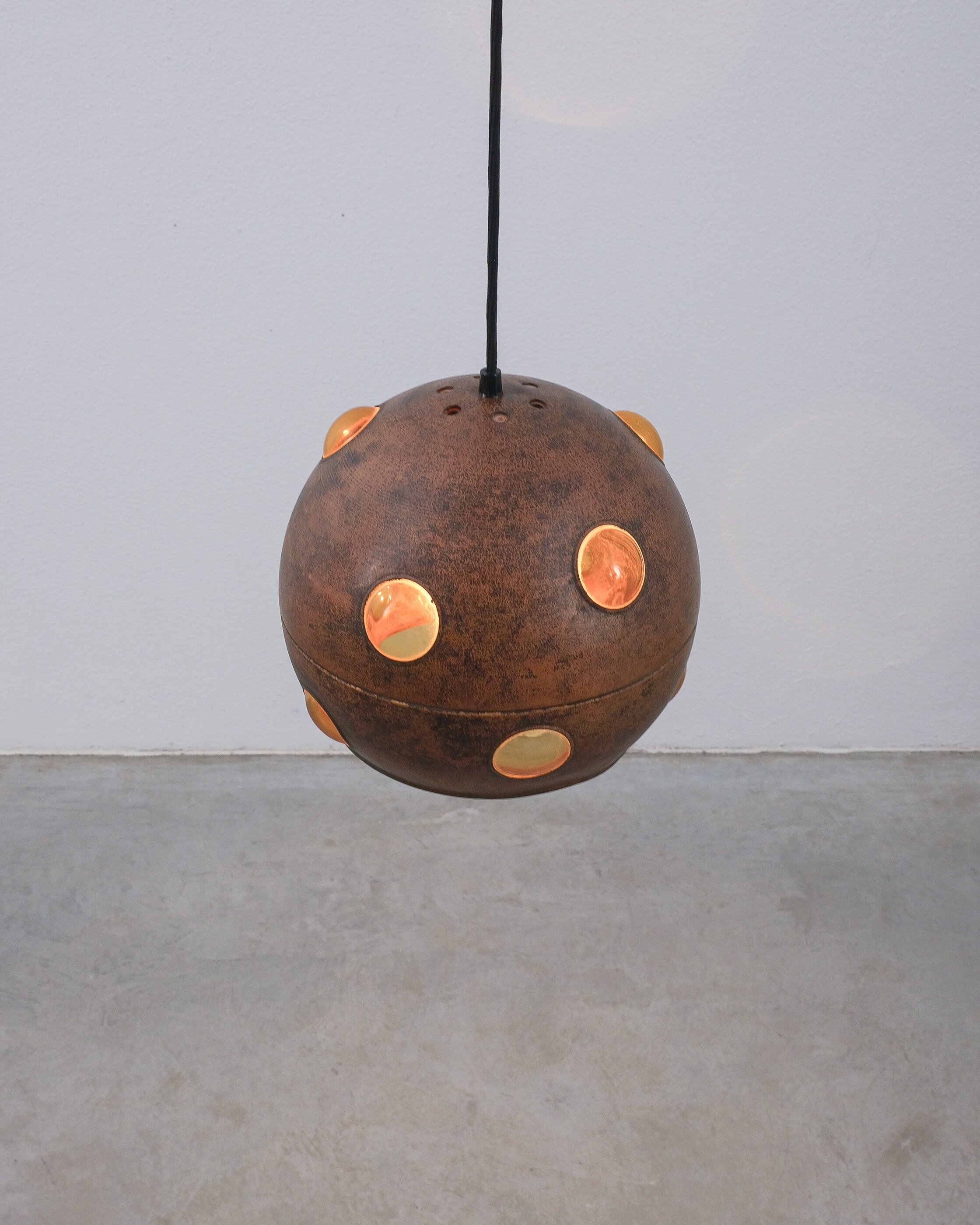 Raak Nanny Still Pendant Lamps, 1960 - Large Version – DERIVE