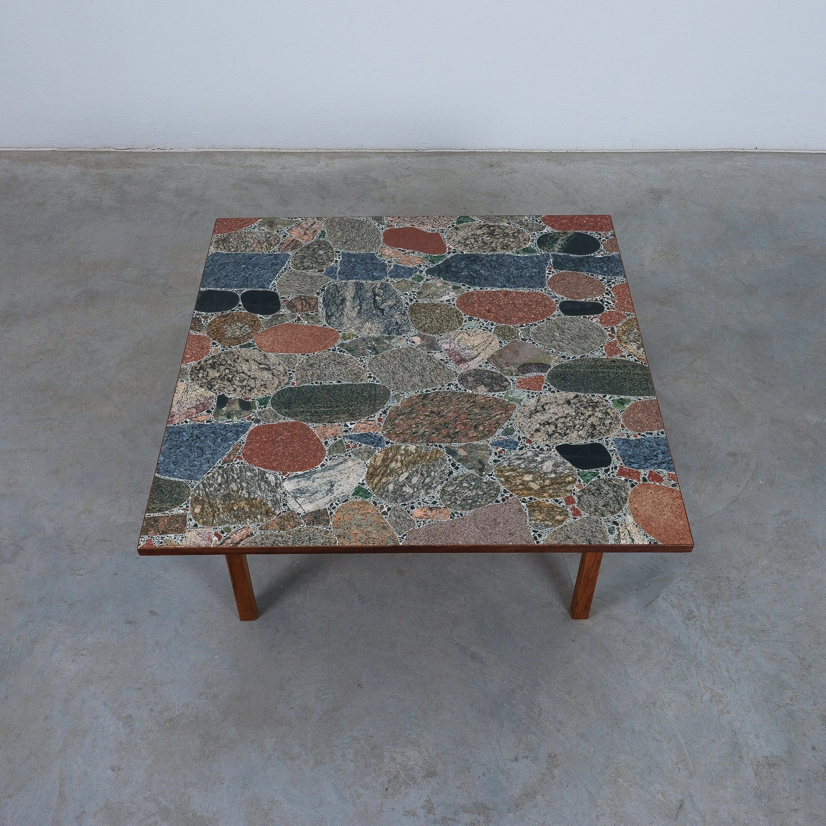 Erling Viksj&oslash; Conglo Table