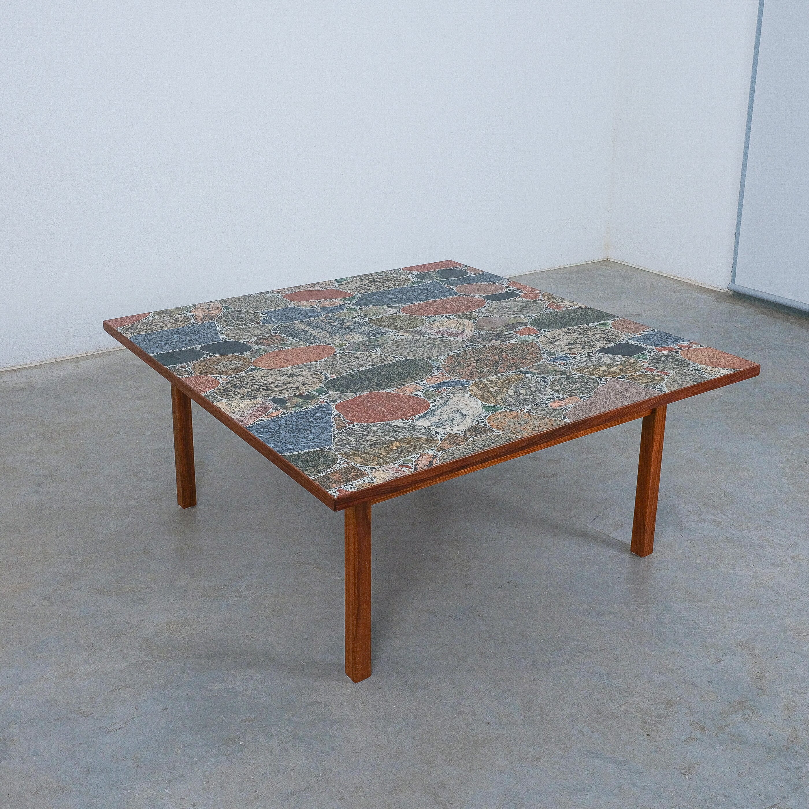Erling Viksj&oslash; Conglo Table