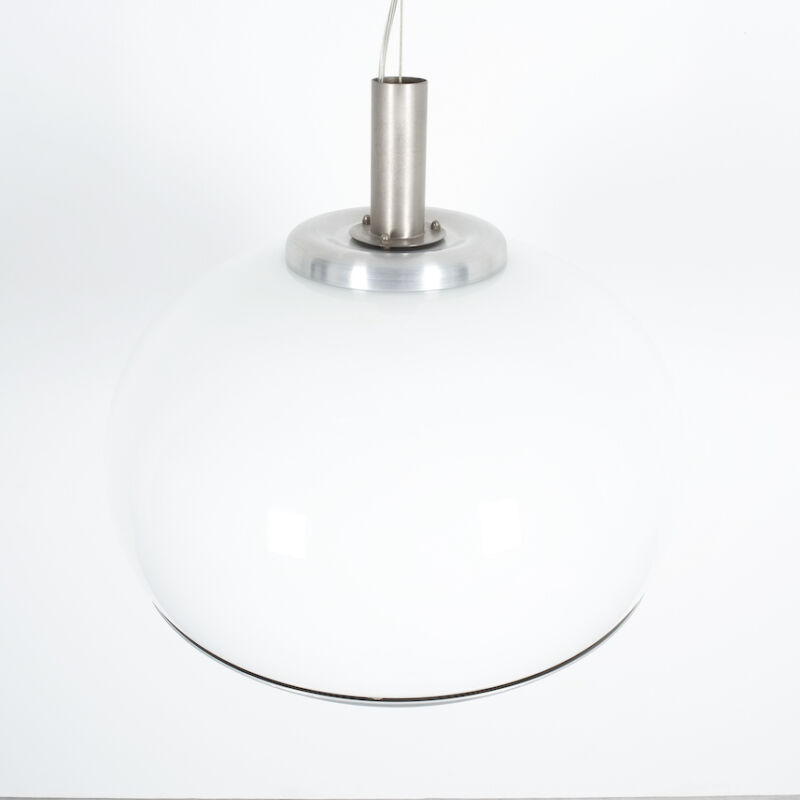Lumi Glass Ball Opal Lamp 01