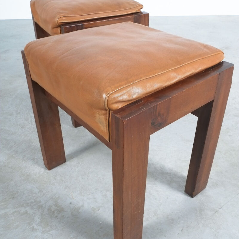 Maple Leather Stools Italy 08